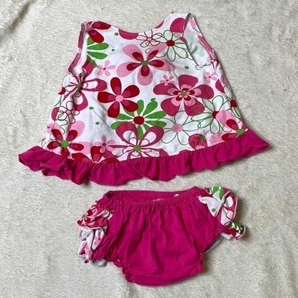 𝅺12-18 month‎ sleeveless pink and green flower power top with matching bloomers